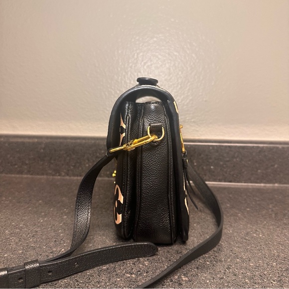 Louis Vuitton Empreinte Pochette Metis Giant Monogram Black - Picture 7 of 16